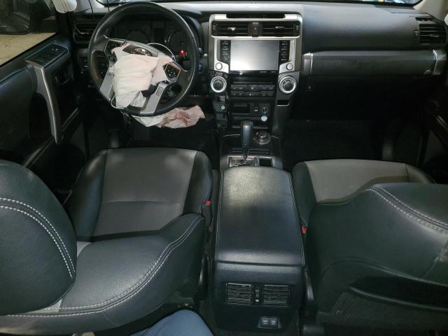 Photo 8 from auction – 2020 TOYOTA 4RUNNER SR with VIN JTEBU5JR1L5804639