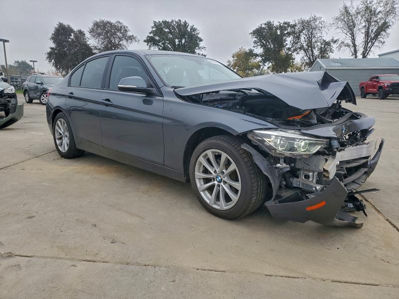 Photo 4 from auction – 2018 BMW 320 with VIN WBA8A3C51JA505479