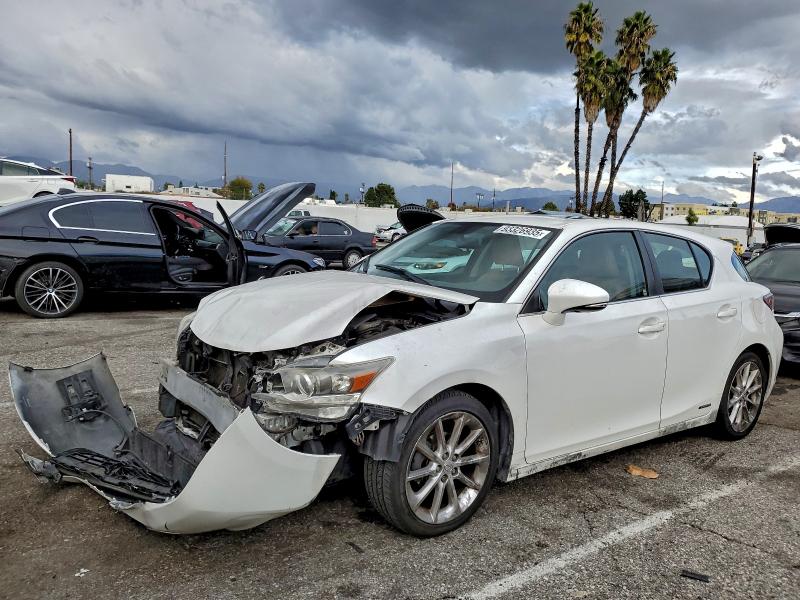 LEXUS CT 200 2013 with VIN JTHKD5BH5D2133200 - Photo from auction