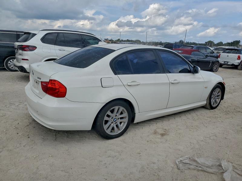 Photo 3 from auction – 2011 BMW 328 I with VIN WBAPH7C50BE460446