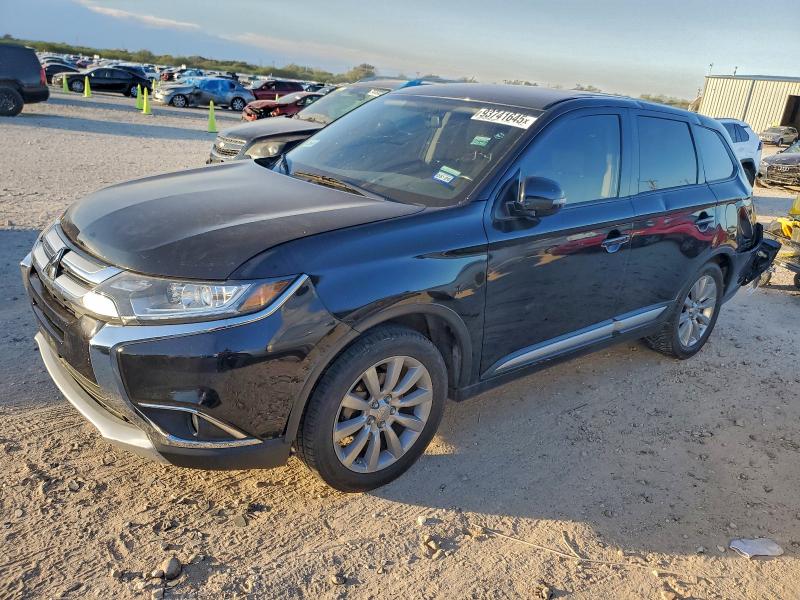 MITSUBISHI OUTLANDER 2016 z numerem VIN JA4AD3A39GZ040080 - Zdjęcie z aukcji