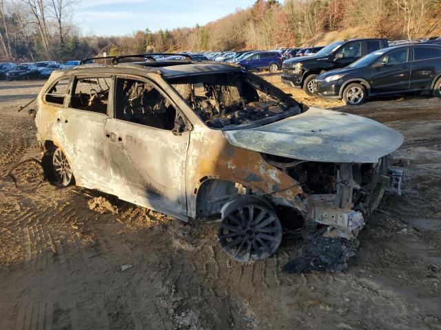 صورة رقم 4 من المزاد - 2018 TOYOTA HIGHLANDER مع VIN 5TDJZRFH8JS547690