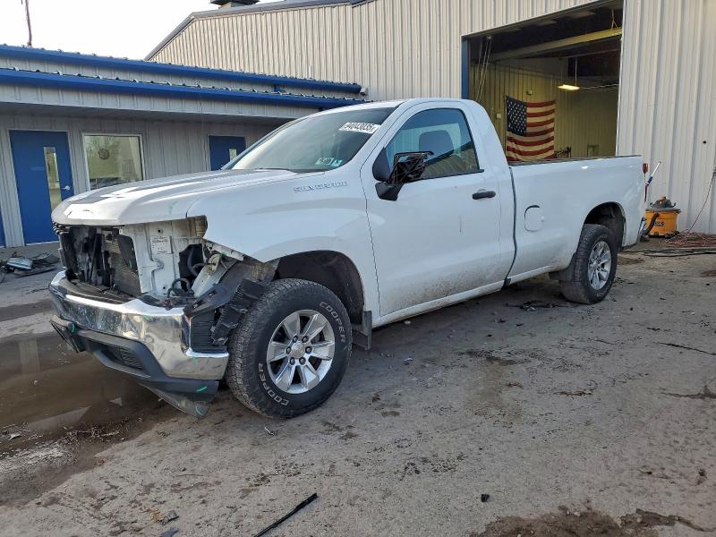 CHEVROLET SILVERADO 2021 with VIN 3GCNWAEF6MG332145 - Photo from auction