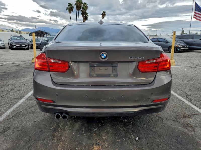 Zdjęcie 6 z aukcji – 2013 BMW 328 I SULE z VIN WBA3C1C59DF436752