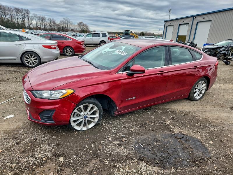 FORD FUSION 2019 with VIN 3FA6P0LU8KR222072 - Photo from auction