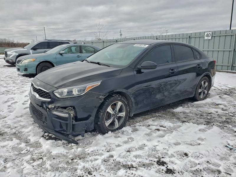 KIA FORTE FE 2021 with VIN 3KPF24AD1ME276777 - Photo from auction