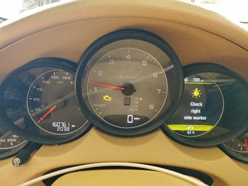 Photo 9 from auction – 2014 PORSCHE CAYENNE S with VIN WP1AE2A25ELA50060