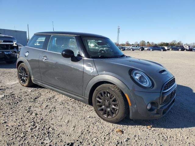 Photo 4 from auction – 2019 MINI COOPER S with VIN WMWXP7C50K2A50625