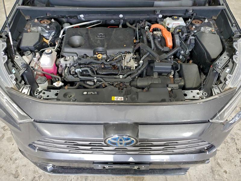 Photo 12 from auction – 2021 TOYOTA RAV4 XSE with VIN 2T3E6RFV2MW005861