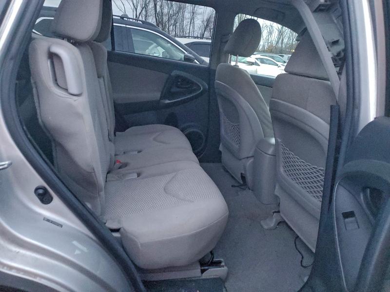 Photo 10 from auction – 2012 TOYOTA RAV4 with VIN 2T3BF4DV0CW205824