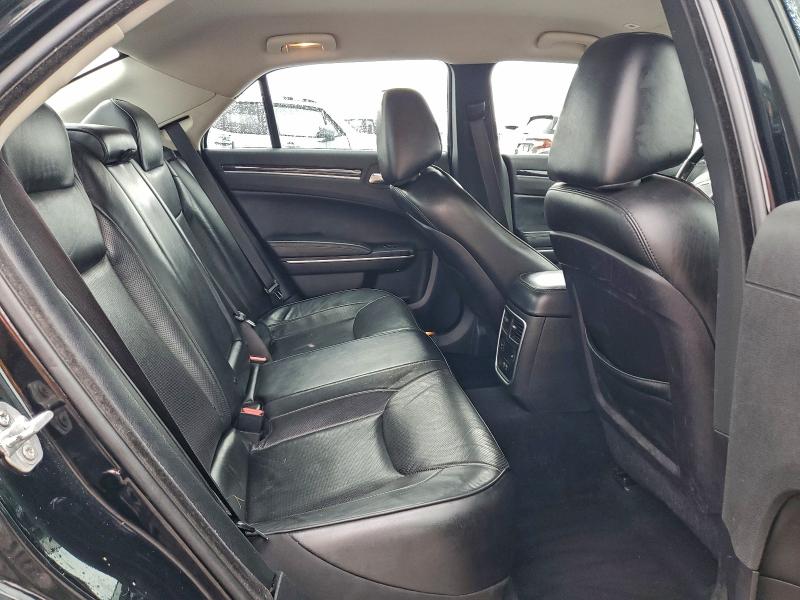 Photo 10 from auction – 2019 CHRYSLER 300 LIMITE with VIN 2C3CCAKG5KH698340