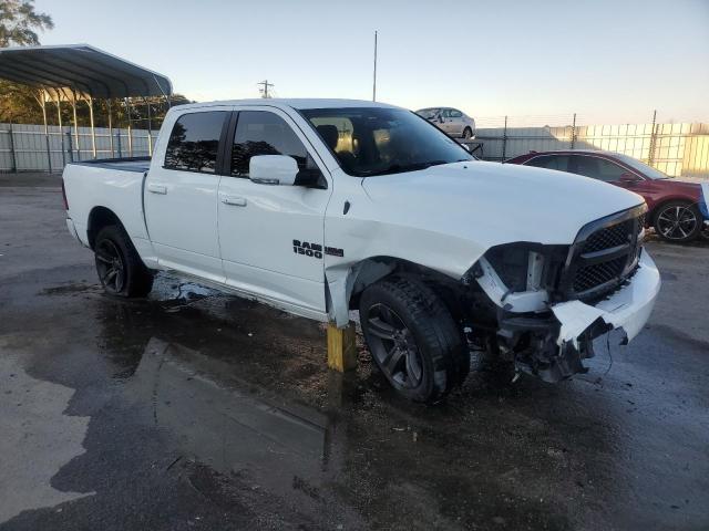 Foto 4 de la subasta – 2017 RAM 1500 SPORT con VIN 1C6RR7MT9HS696925