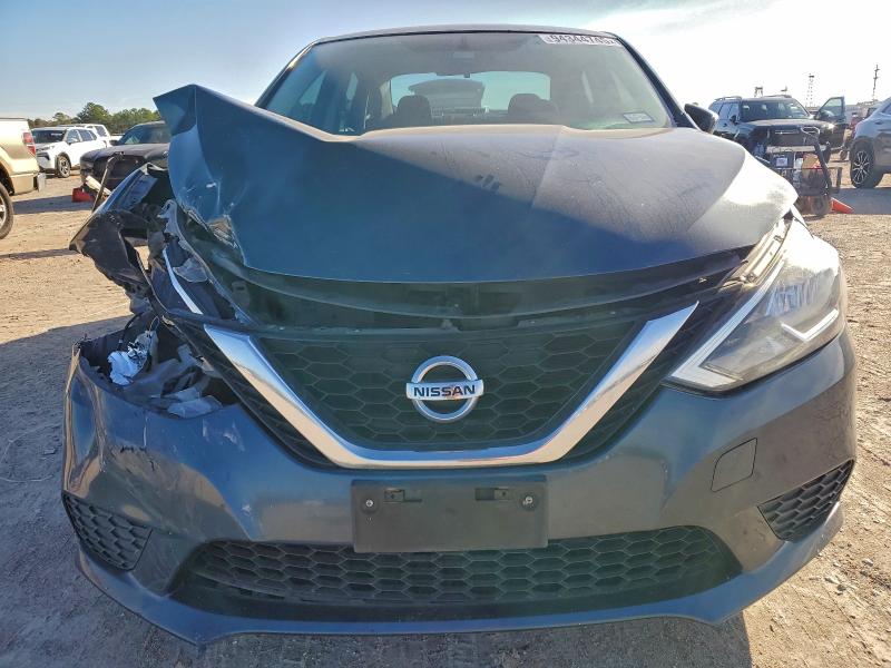Photo 5 from auction – 2017 NISSAN SENTRA S with VIN 3N1AB7AP1HY309547