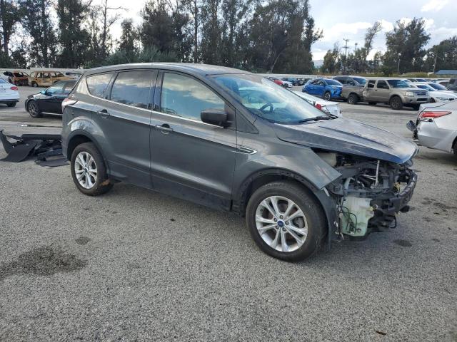 Photo 4 from auction – 2017 FORD ESCAPE SE with VIN 1FMCU0GD3HUF08523