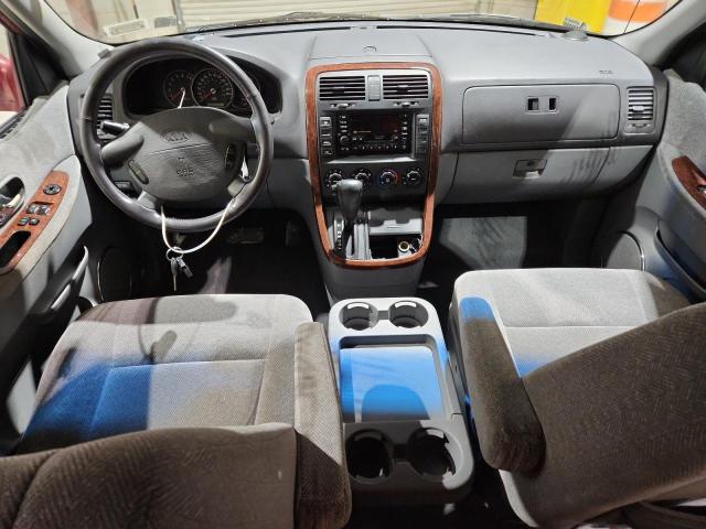 Photo 8 from auction – 2003 KIA SEDONA EX with VIN KNDUP131436378198
