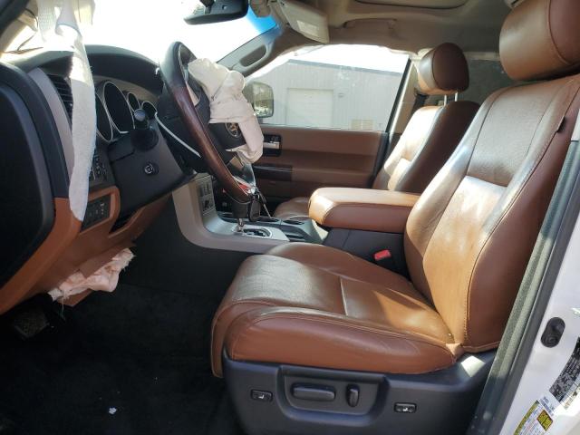 Photo 7 from auction – 2017 TOYOTA SEQUOIA PL with VIN 5TDDW5G16HS154295