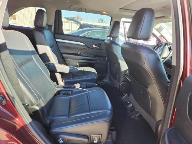 Photo 11 from auction – 2017 TOYOTA HIGHLANDER with VIN 5TDJZRFH1HS394967