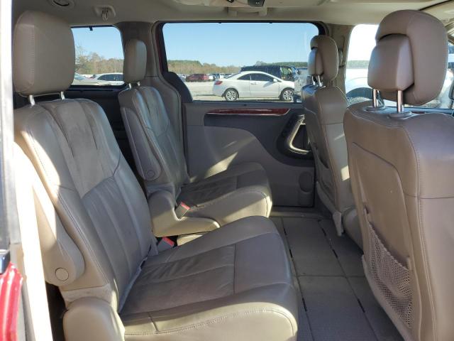 Photo 11 from auction – 2016 CHRYSLER TOWN & COU with VIN 2C4RC1GG7GR190810