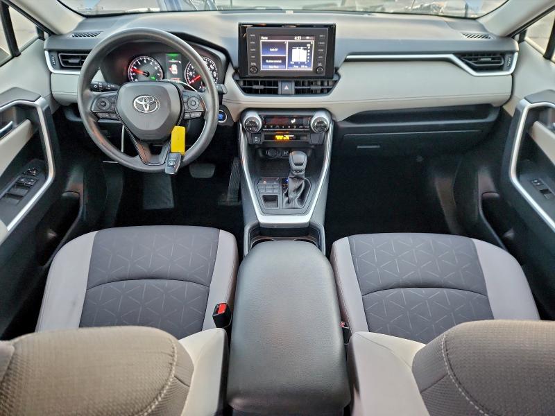Foto 8 de la subasta – 2019 TOYOTA RAV4 XLE con VIN JTMP1RFV2KD524183