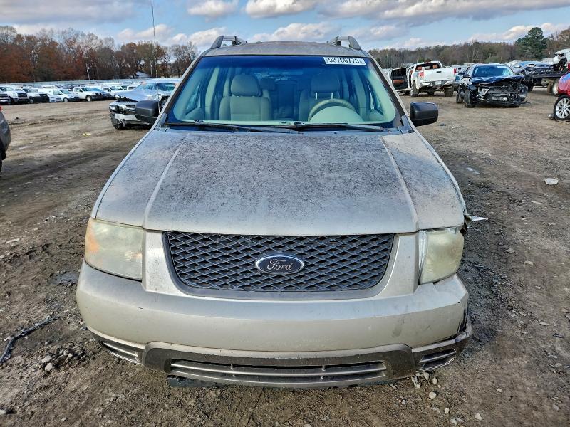 Photo 5 from auction – 2005 FORD FREESTYLE with VIN 1FMZK011X5GA61116