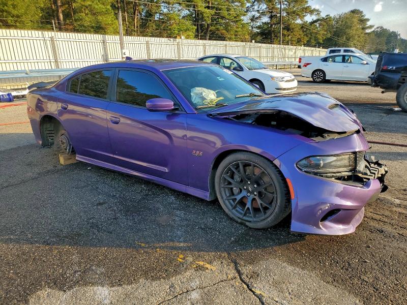 Photo 4 from auction – 2018 DODGE CHARGER with VIN 2C3CDXGJ8JH303702