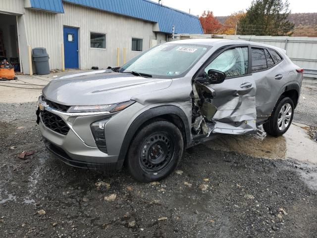 CHEVROLET TRAX LS 2024 with VIN KL77LFE27RC088685 - Photo from auction
