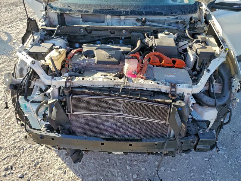 Photo 12 from auction – 2018 TOYOTA RAV4 HV LI with VIN JTMDJREV7JD195242