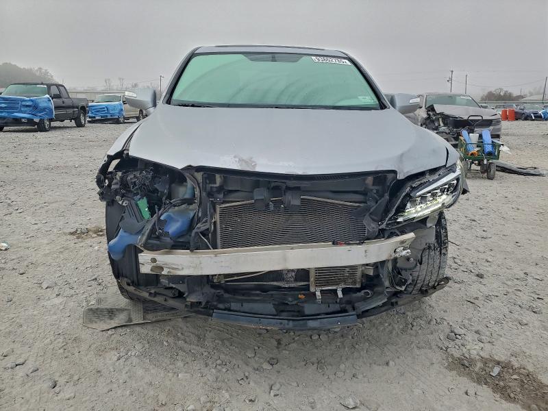 Photo 5 from auction – 2018 ACURA RDX with VIN 5J8TB3H33JL005802