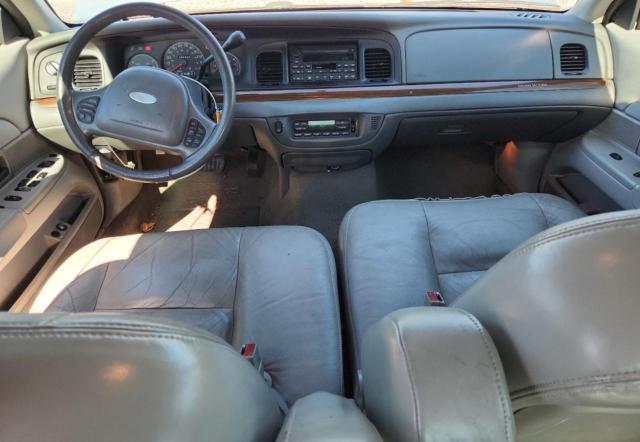 Photo 8 from auction – 2003 FORD CROWN VICT with VIN 2FAFP74W03X101001