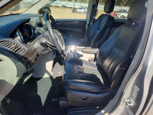 Photo 7 from auction – 2016 CHRYSLER TOWN AND C with VIN 2C4RC1BG4GR229294