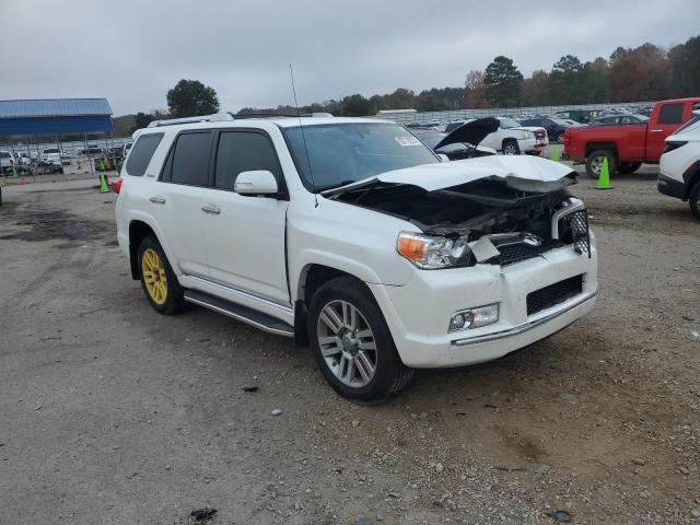 Photo 4 from auction – 2013 TOYOTA 4RUNNER with VIN JTEBU5JR6D5120574