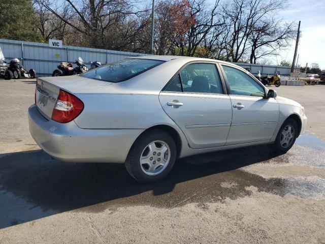 Photo 3 from auction – 2002 TOYOTA CAMRY LE with VIN 4T1BE32K72U033739
