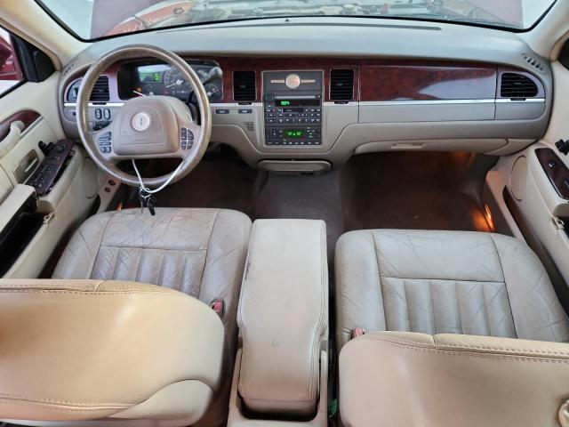 Photo 8 from auction – 2004 LINCOLN TOWN CAR E with VIN 1LNHM81WX4Y684695