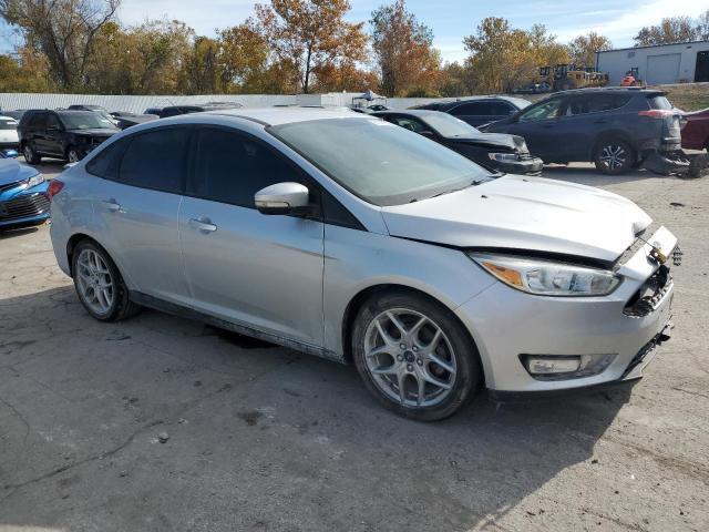 Photo 4 from auction – 2015 FORD FOCUS SE with VIN 1FADP3F27FL275188