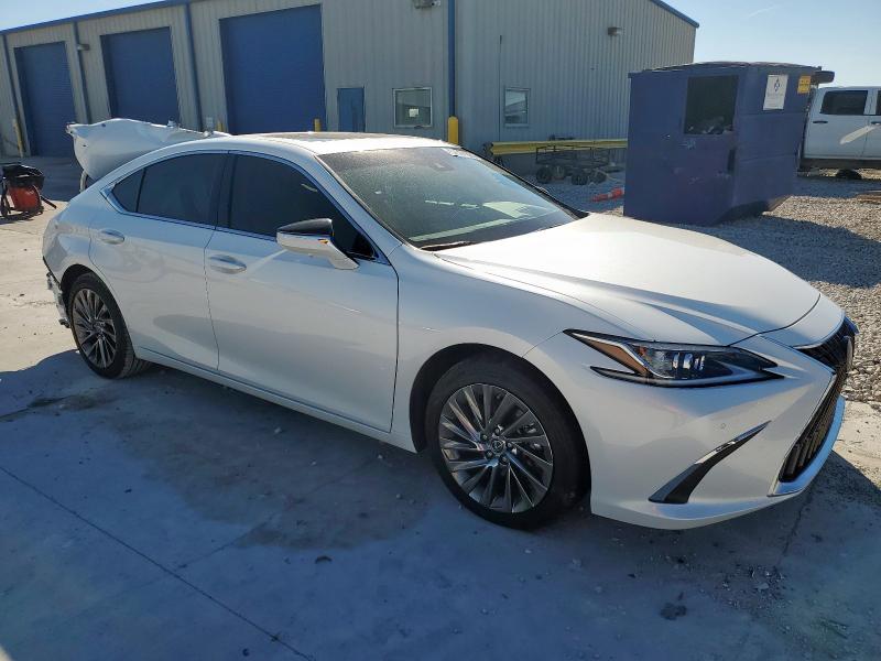 Photo 4 from auction – 2025 LEXUS ES 300H BA with VIN 58AEA1C11SU071043