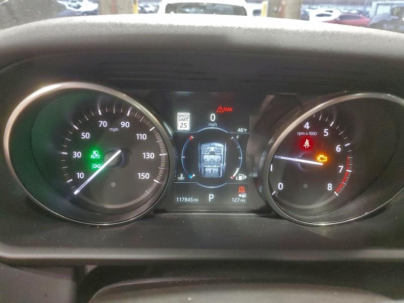 Photo 9 from auction – 2017 LAND ROVER DISCOVERY with VIN SALRRBBV2HA011677