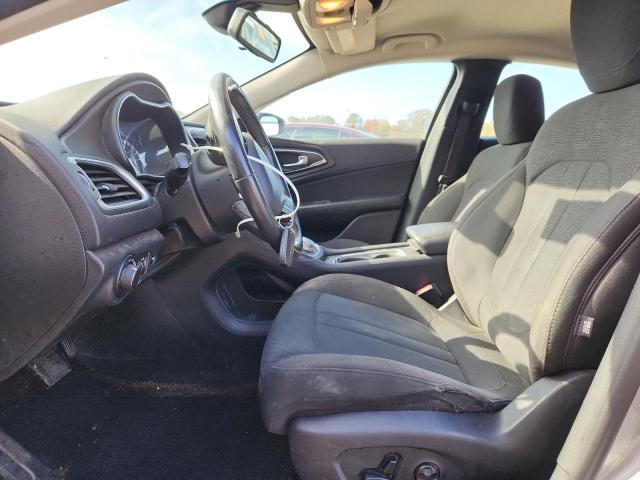 Photo 7 from auction – 2016 CHRYSLER 200 LIMITE with VIN 1C3CCCAB3GN154760