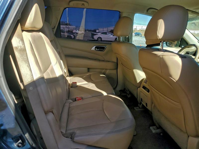 Photo 11 from auction – 2014 NISSAN PATHFINDER with VIN 5N1AR2MN3EC638126