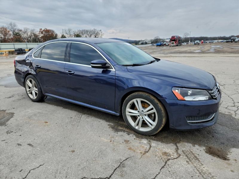 Photo 4 from auction – 2015 VOLKSWAGEN PASSAT with VIN 1VWBV7A39FC053683
