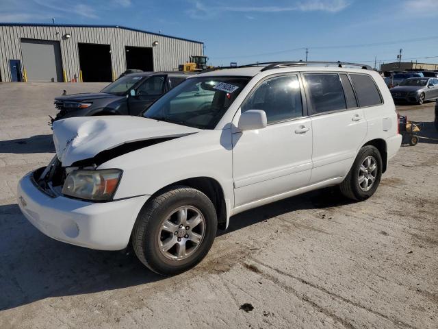 TOYOTA HIGHLANDER 2005 with VIN JTEDP21A350055223 - Photo from auction