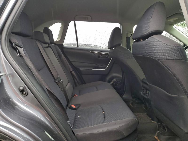 Фото 11 с аукциона – 2022 TOYOTA RAV4 LE с VIN JTMLWRFVXND148689