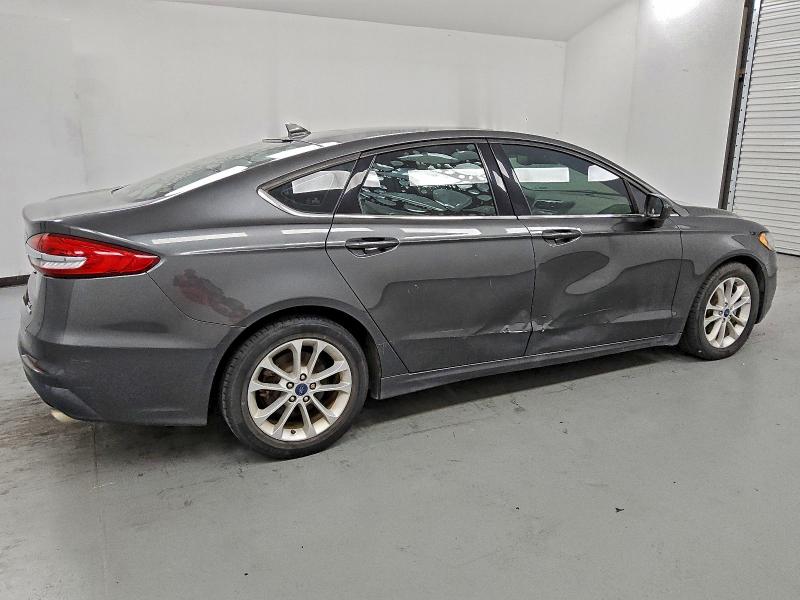Photo 3 from auction – 2019 FORD FUSION SE with VIN 3FA6P0HD4KR231490