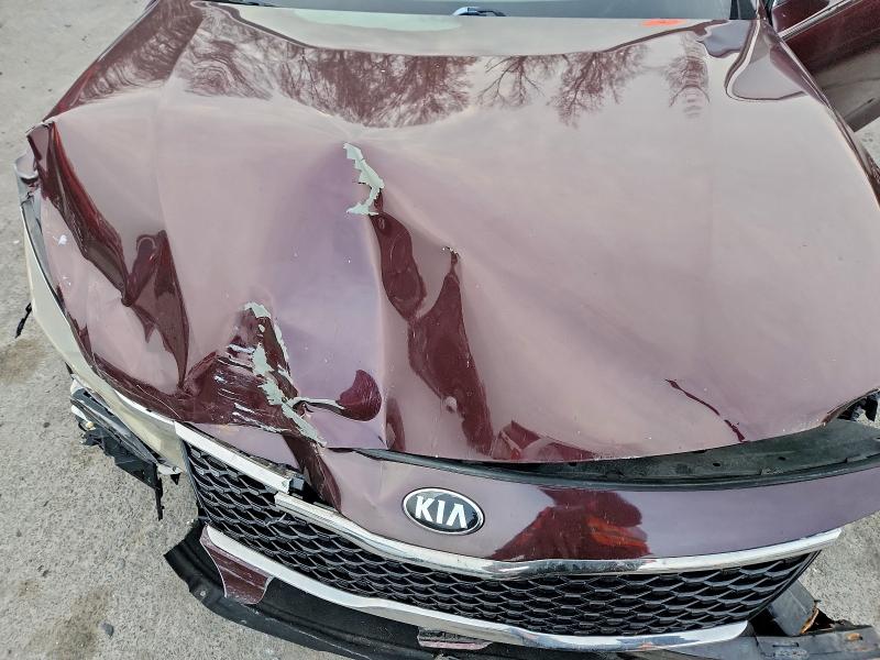 Photo 11 from auction – 2018 KIA OPTIMA with VIN 5XXGT4L37JG179530