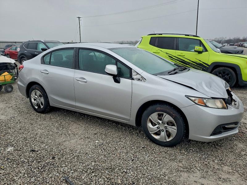 Photo 4 from auction – 2013 HONDA CIVIC LX with VIN 19XFB2F59DE034695