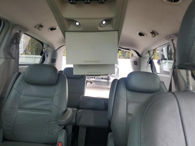 Photo 10 from auction – 2008 CHRYSLER TOWN & COU with VIN 2A8HR54PX8R754191
