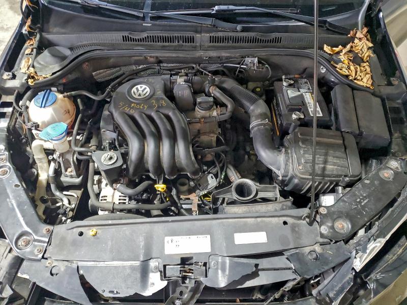 Photo 11 from auction – 2015 VOLKSWAGEN JETTA BASE with VIN 3VW2K7AJ0FM403403