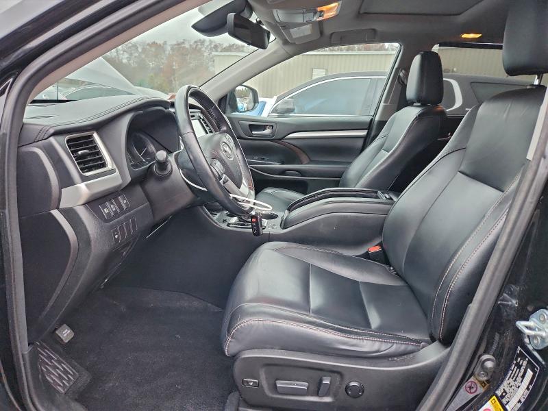Photo 7 from auction – 2017 TOYOTA HIGHLANDER with VIN 5TDJZRFH4HS424009