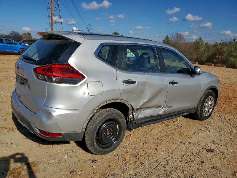 Photo 3 from auction – 2017 NISSAN ROGUE S with VIN KNMAT2MT4HP540515