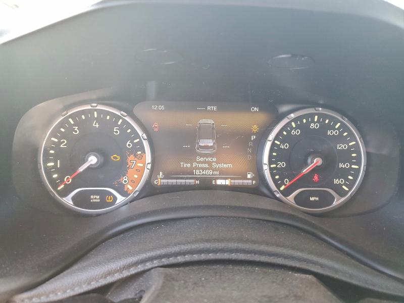 Photo 9 from auction – 2017 JEEP RENEGADE L with VIN ZACCJADB9HPE47170