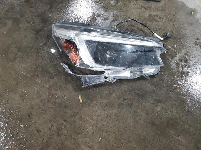 Photo 13 from auction – 2021 SUBARU FORESTER L with VIN JF2SKAUC8MH408770